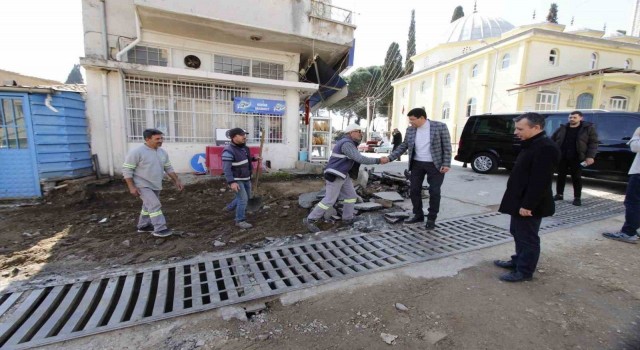 Nazilli Belediyesi hizmet üretmeye devam ediyor