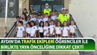 Trafik ekipleri, öğrenciler ile birlikte yaya önceliğine dikkat çekti