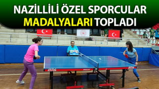 Özel sporcular madalyaları topladı