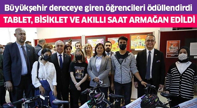 Büyükşehir Belediyesi dereceye giren öğrencileri ödüllendirdi