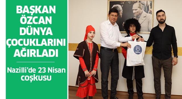 Başkan Özcan dünya çocuklarını makamında ağırladı