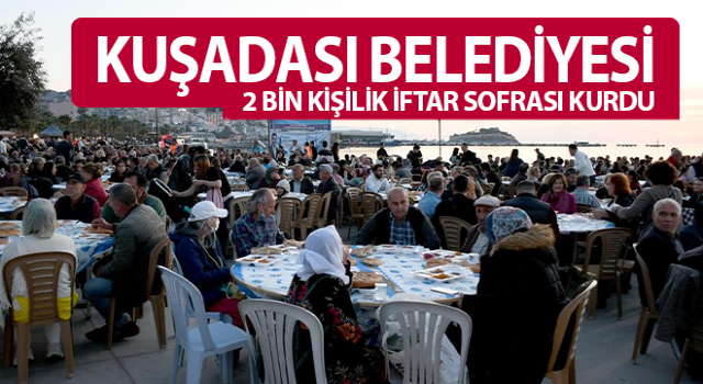 Kuşadası’nda Kadir Gecesi'ne özel iftar verildi