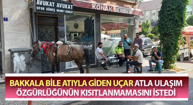 Cezalardan yılmayan atlı kovboy yeni atıyla sahnede