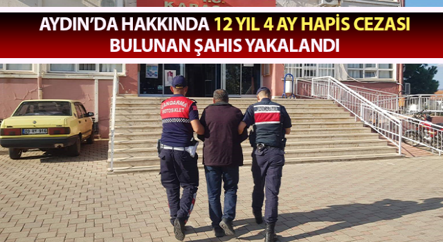 Kendisini çevresine 4 farklı isim ile tanıtmış