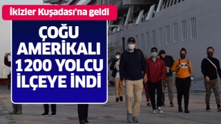 İkiz gemiler Kuşadası'na geldi