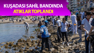 Kuşadası sahil bandında temizlik çalışması yapıldı