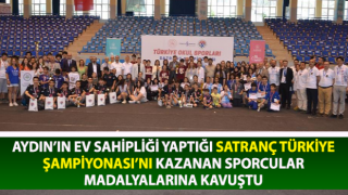 Sporcular madalyalarına kavuştu