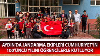 Jandarma Cumhuriyet’in 100’üncü yılını öğrencilerle kutluyor