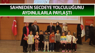 Tesadüfen girdiği mescitten etkilenerek müslüman oldu