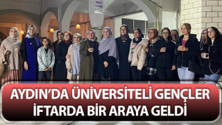 Üniversiteli gençler iftarda bir araya geldi